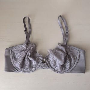 Y2k Victoria’s Secret periwinkle grey lace and satin unlined demi bra 34C